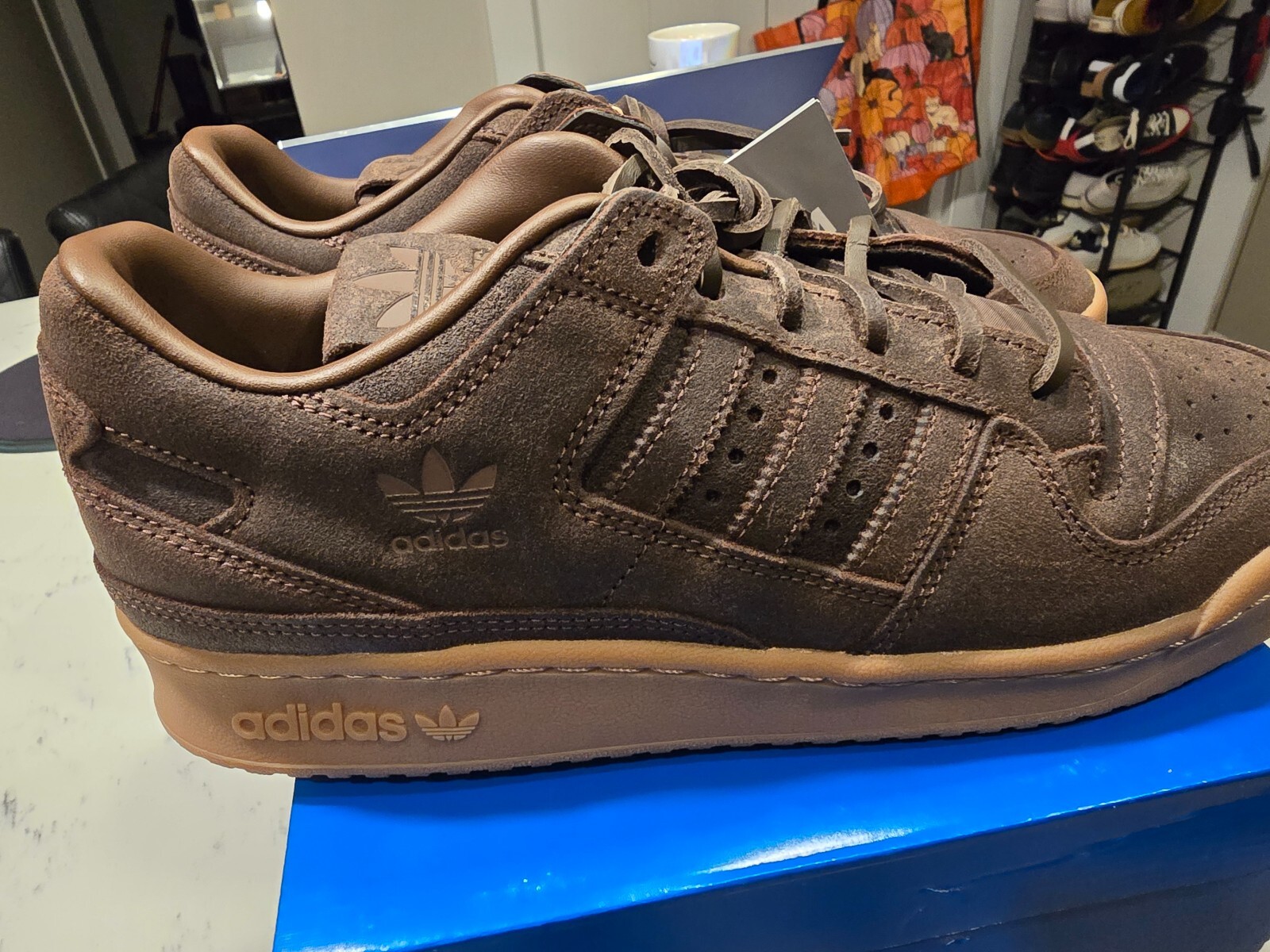 スニーカー adidas Forum 84 Low CL Brown JI3284 Adidas Originals Men's Leather Brown Forum 84 Low CL Shoes