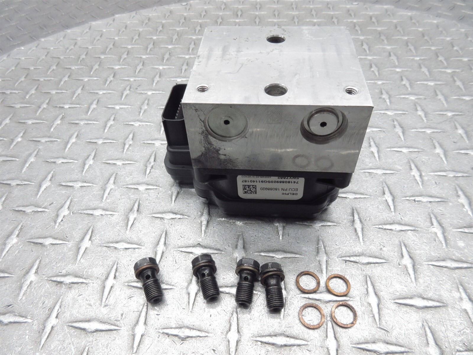 2009 Harley Davidson Street Glide FLHX ABS Pump Brake Module 2009 Harley Davidson Street Glide FLHX ABS Pump Brake Module