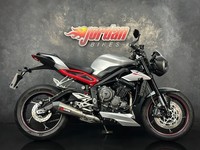 2019 Triumph Street Triple 765 765 R X-ring Euro 4