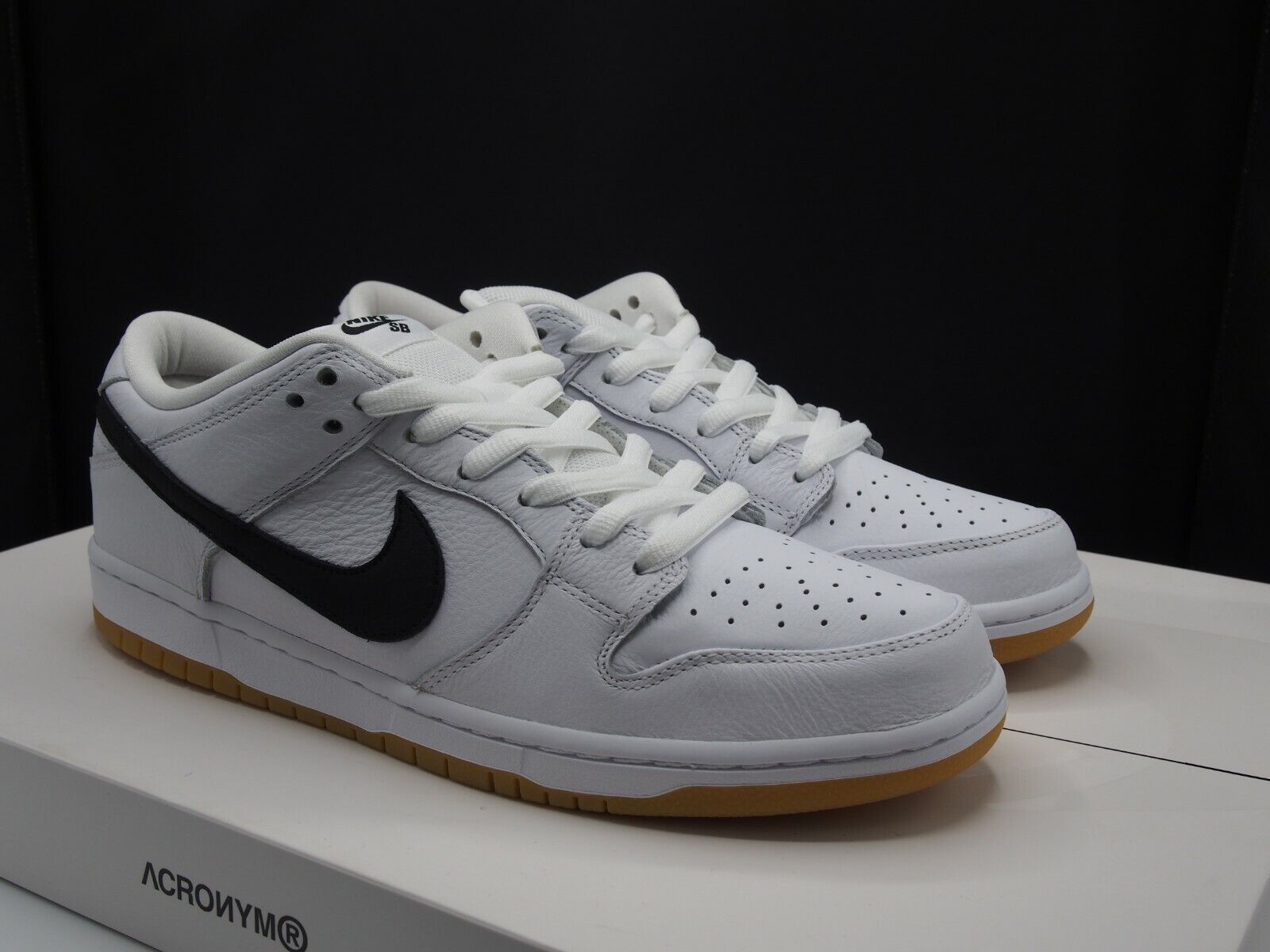 Nike SB Dunk Low Pro ISO Nike SB Dunk Low Pro ISO