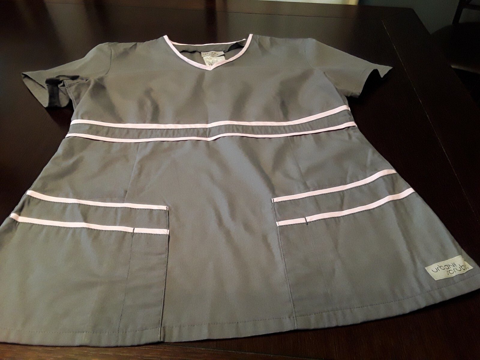 Urbane Scrubs Steel Gray Top Med with Pink Trim Pants XS  with Drawstring