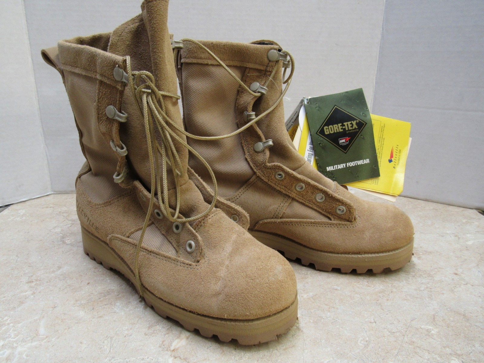 BELLEVILLE TEMPERATE WEATHER COMBAT BOOTS 6 REG GORETEX