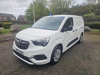 VAUXHALL COMBO LWB 1.5 TURBO D SPORTIVE 0 OWNERS FULL HISTORY A/C CRUISE NO VAT