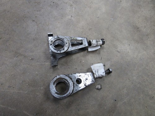 88-89 KAWASAKI NINJA ZX7 ZX750 750R SWINGARM CHAIN TENSIONER