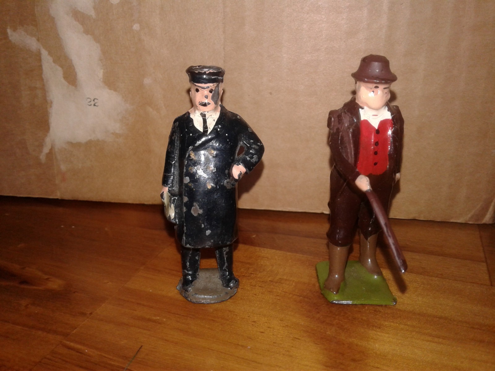 BRITAINS Made in England  Lead Toy FIGURES  Conductor and Gentleman with Cane
