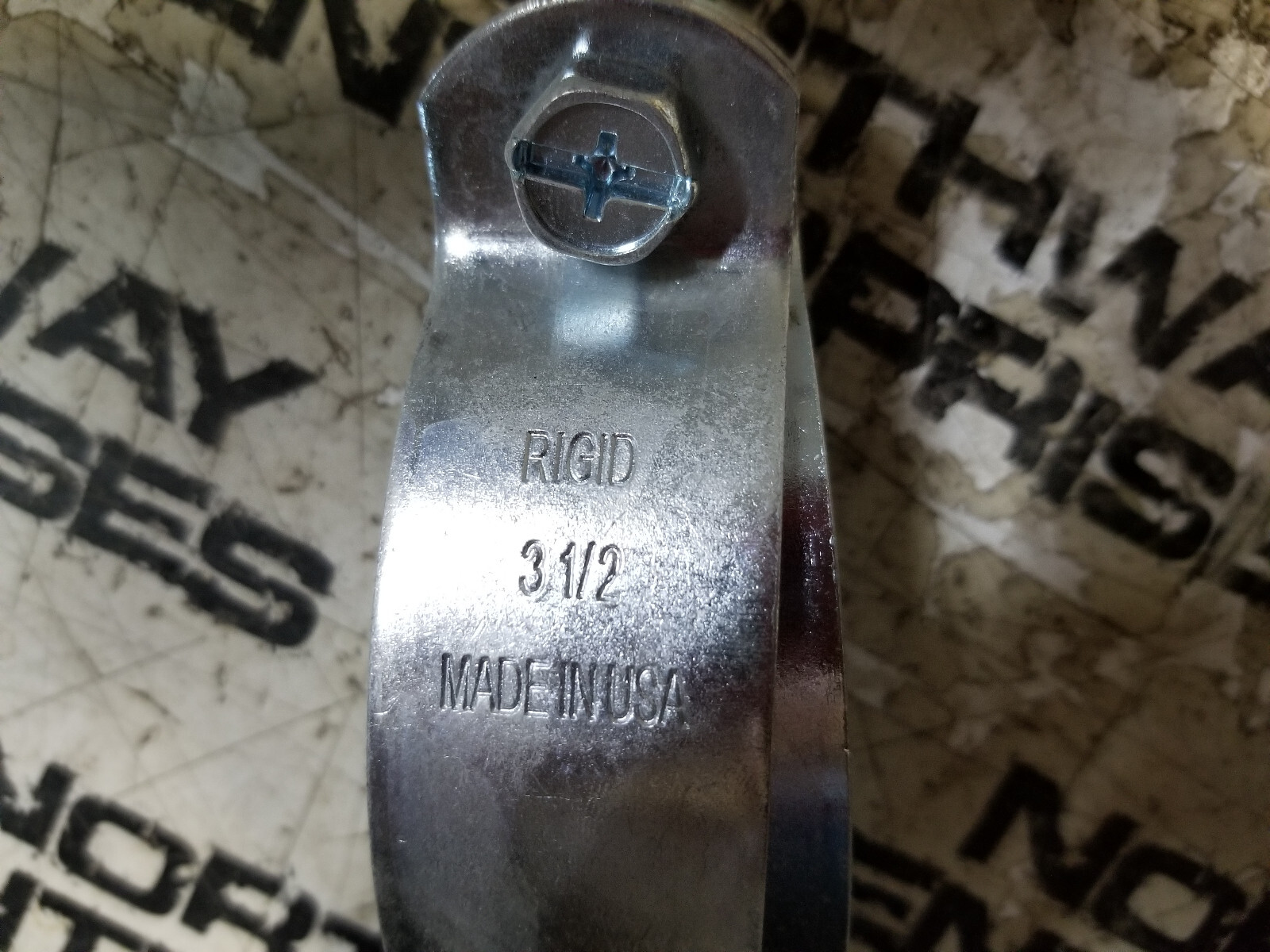 BOX OF 20PC  3-1/2 in. Carbon Steel Rigid Strut Clamp 7873Z0350 FNW7873Z0350 - Picture 3 of 5