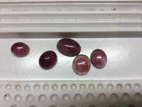 NATURAL PINK TOURMALINE  OVAL CAB LOOSE GEMSTONE, 5 pcs LOT=21.07cts. [B= grade]