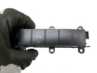 Mercedes A180 W169 08-12 Schalter PDC Off Mercedes A180 W169 08-12 16.03.2012 1698702110 A1698702110 3346.0303 gebraucht Vorschau 1
