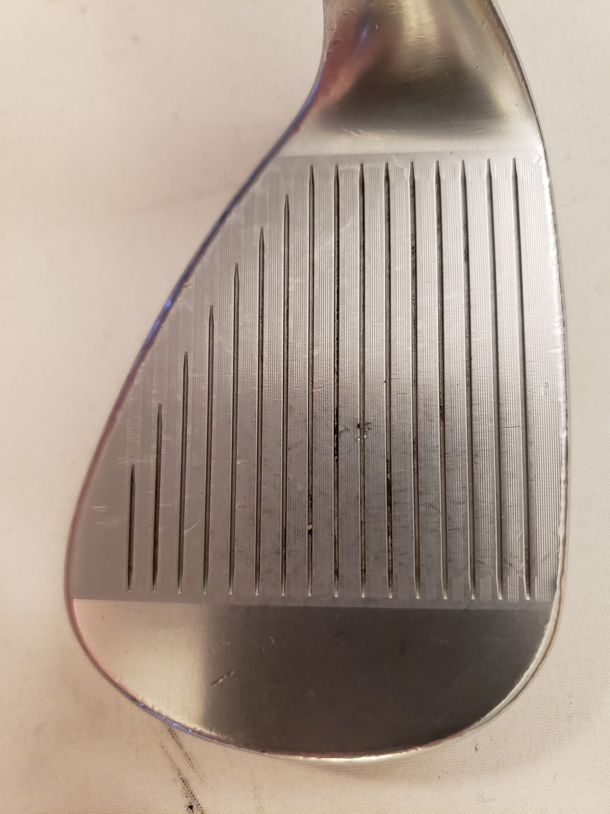 Used Titleist Vokey SM10 - Gap Wedge 50* - 08* B - F Grind - Tour Chrome - RH