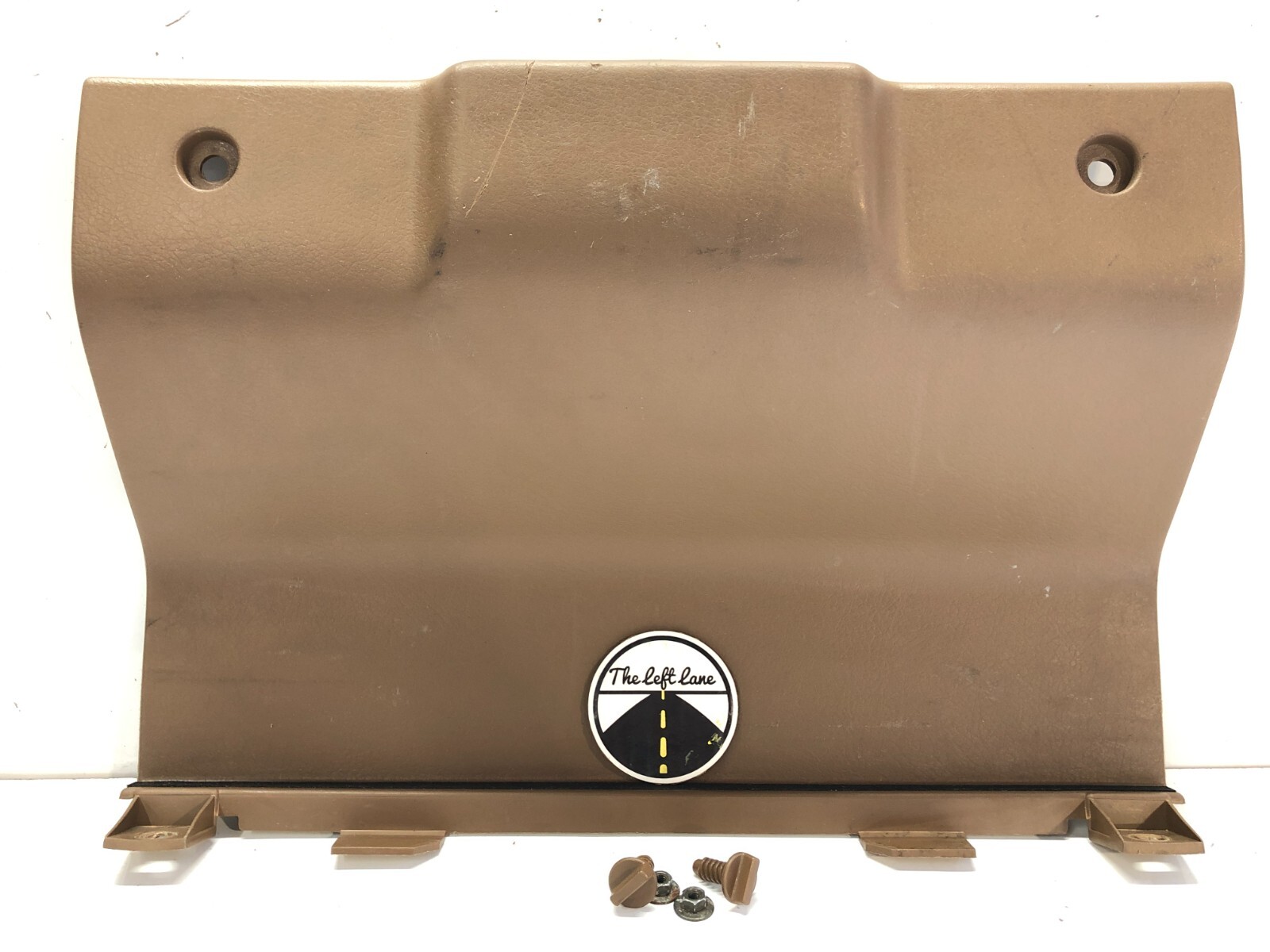 1990-1996 Nissan 300ZX Z32 2+0 Rear Center Trunk Panel Trim