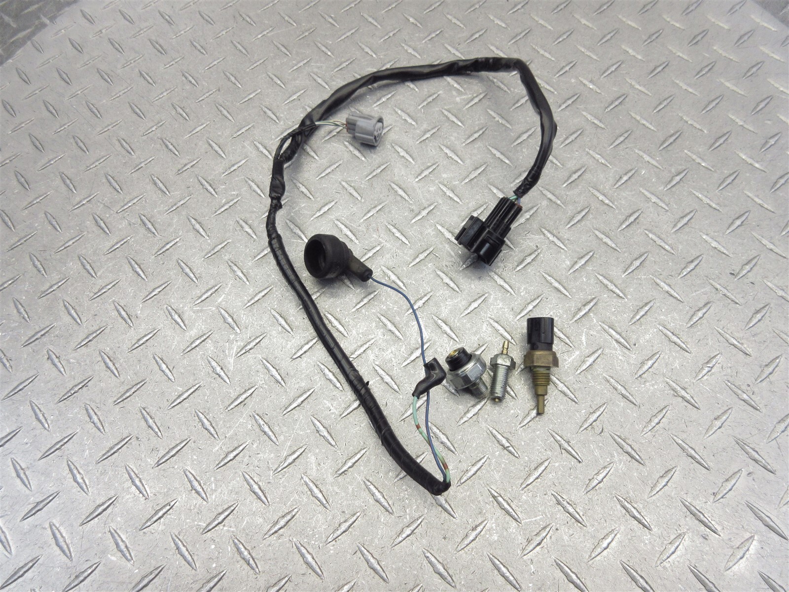 2013 11-16 Kawasaki Ninja 1000 ZX1000 Oil Pressure Temp