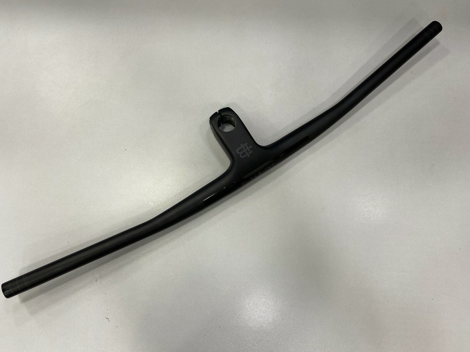 Black Inc Integrated MTB Carbon Fiber Handlebar Bar Stem Black Inc Integrated MTB Carbon Fiber Handlebar Bar Stem