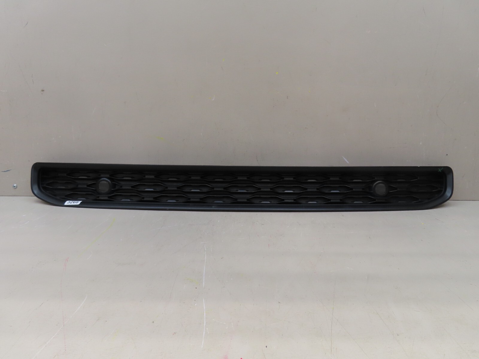 2019-2023 DODGE RAM 1500 FRONT LOWER BUMPER GRILLE W/ SENSOR