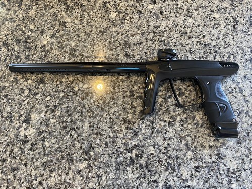 DLX Luxe X Paintball Marker - Dust /Gloss Black.