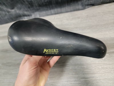 Avocet Touring W1 Road Bicycle Bike Seat Saddle Black