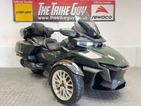 2024 CAN-AM SPYDER RT SEA-TO-SKY 1330 SEMI AUTOMATIC TRIKE - 3500 MILES 