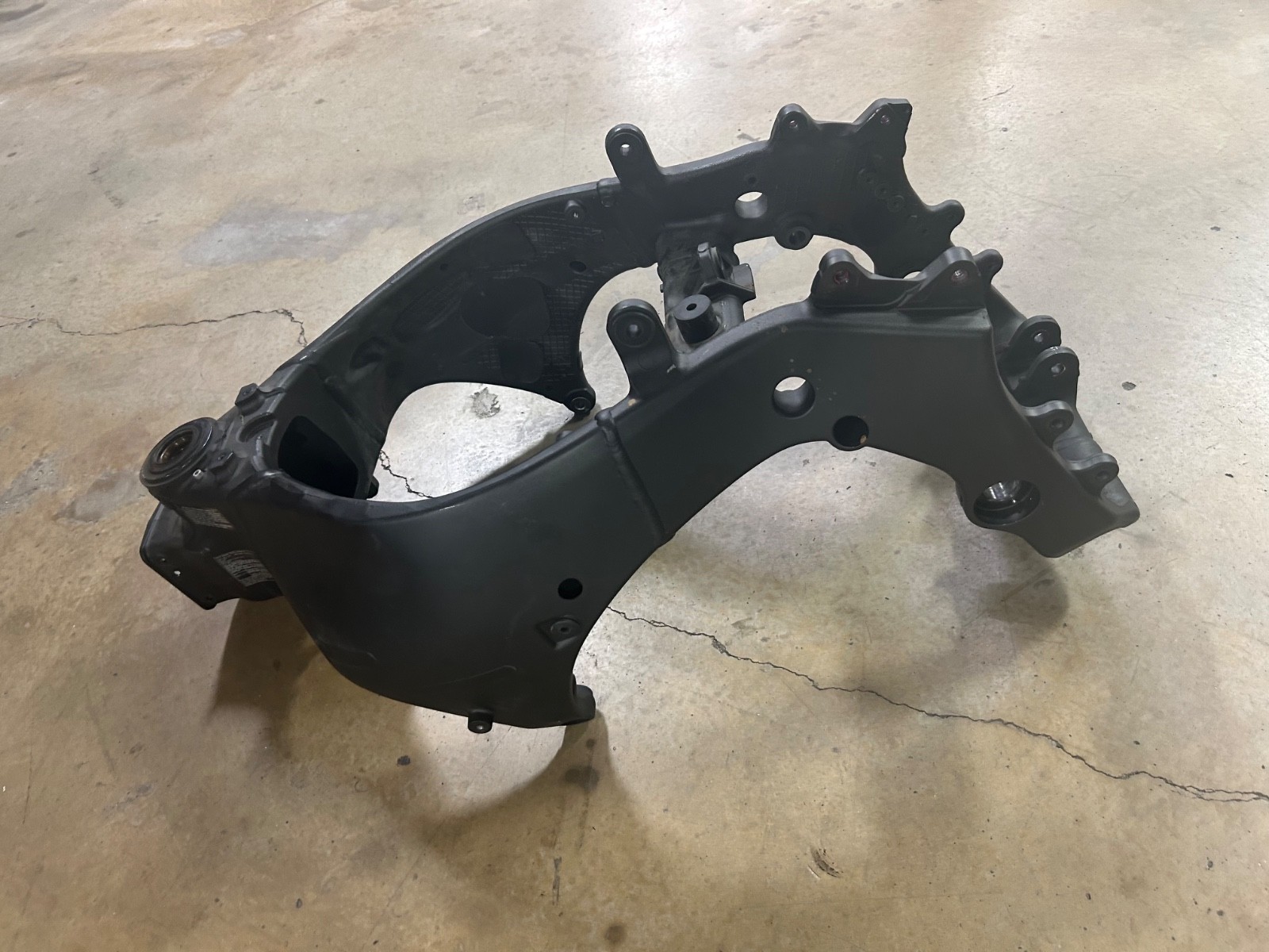 Fujikura - en164 2016-2019 KAWASAKI NINJA ZX-10R ZX10 MAIN FRAME CHASSIS CLN