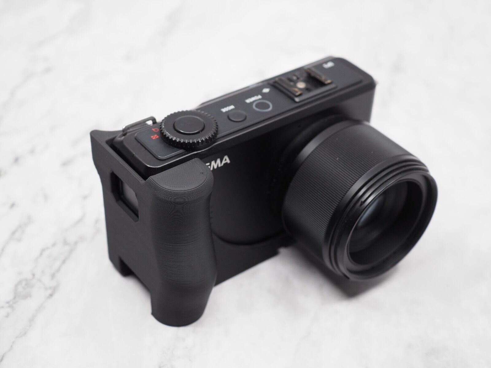 山本　【美品】sigma dp2 merrill Sigma DP series reinvented as DP1M and DP2M with 15MPx3