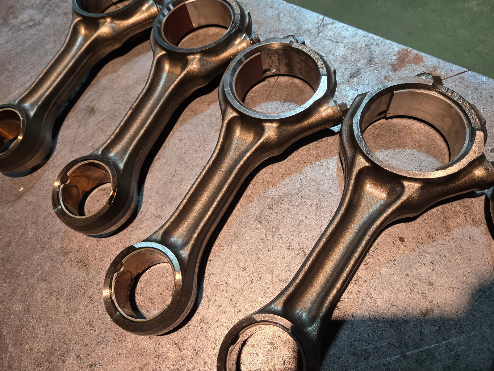 SET OF 6 - 6.7L CUMMINS 5336384 CONNECTING ROD 2019-2023 68447755AA - Picture 10 of 16