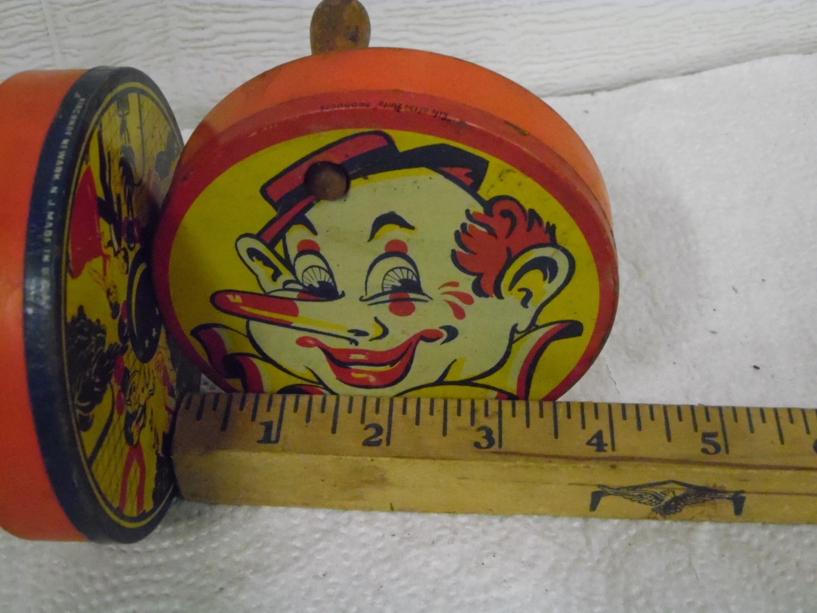 Vintage Tin Litho Noise Maker w/Wooden Handle~ Kirchhof, Newark NJ