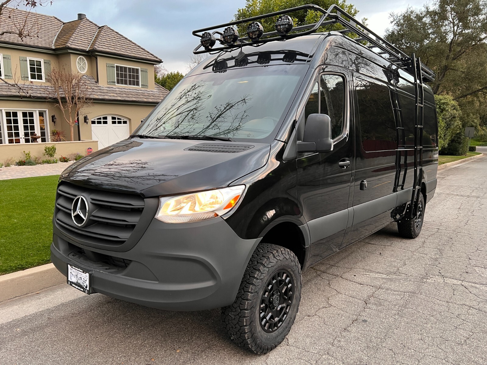 Owner BRAND NEW 2024 Mercedes Benz Sprinter 4X4 Diesel work horse! High roof!