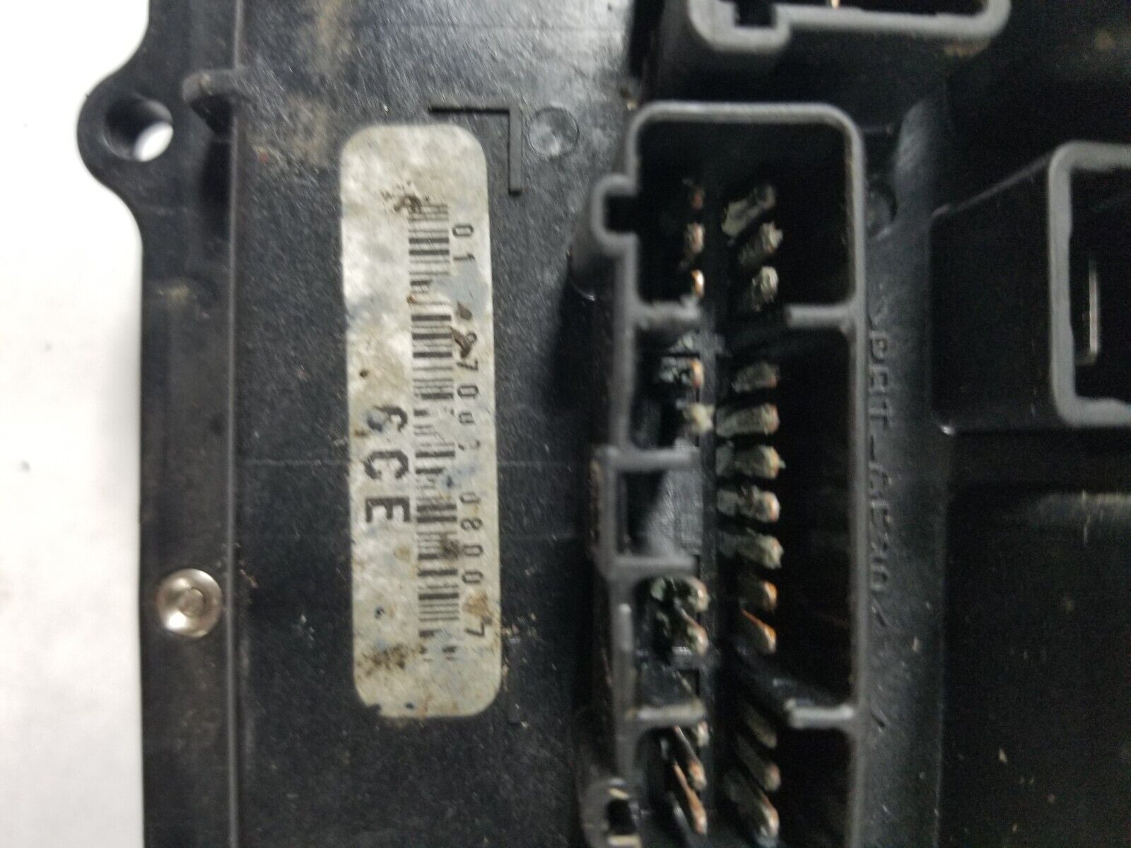 Yamaha 6CE-82170-00-00 Fuse Box F225-F300 4.2L 4 stroke 6CE Yamaha 6CE-82170-00-00 Fuse Box F225-F300 4.2L 4 stroke 6CE