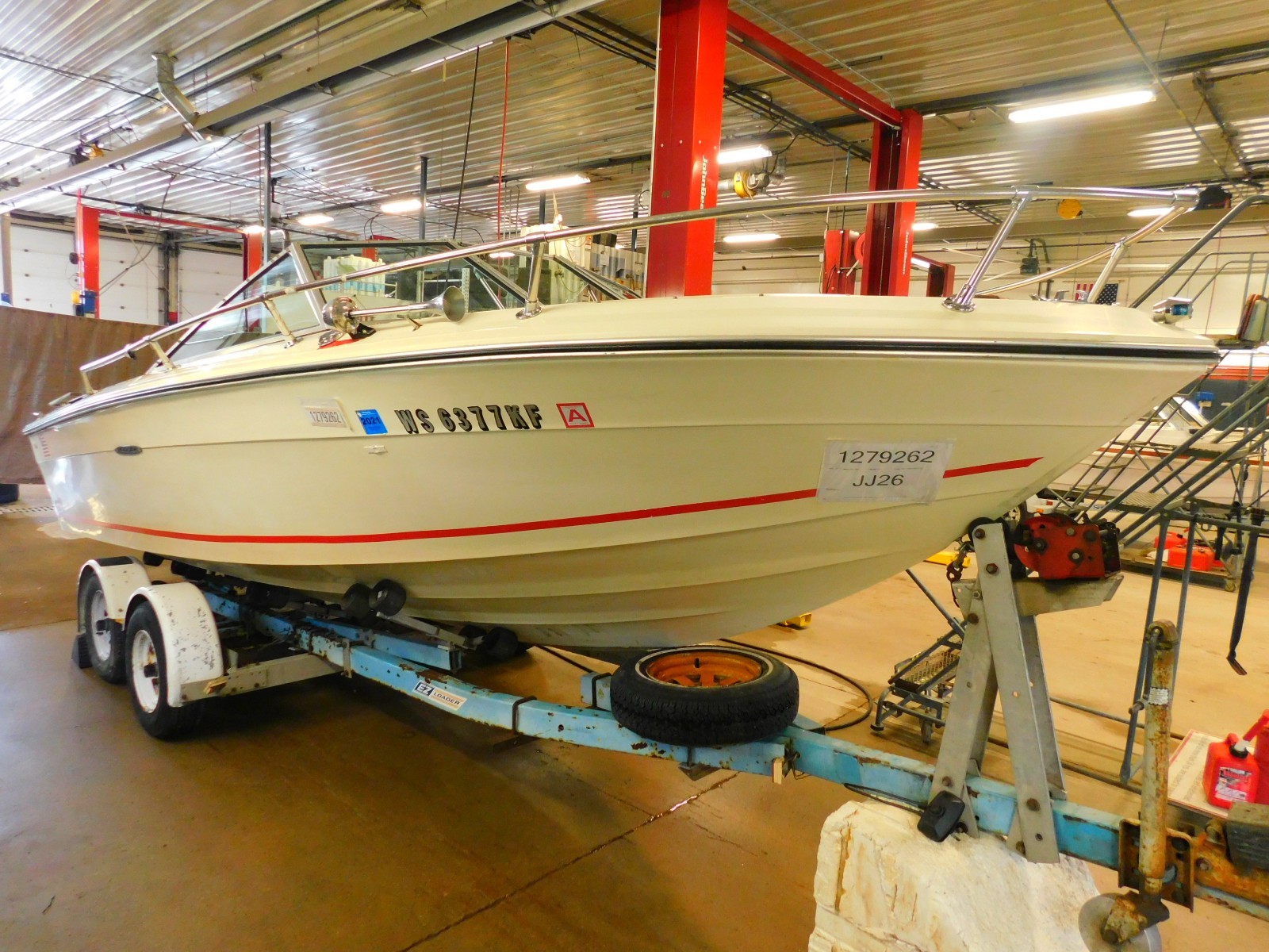 19' Sea Ray V197 188 hP Mercruiser I/O w/ trailer T1279262