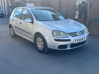 Volkswagen Golf FSI