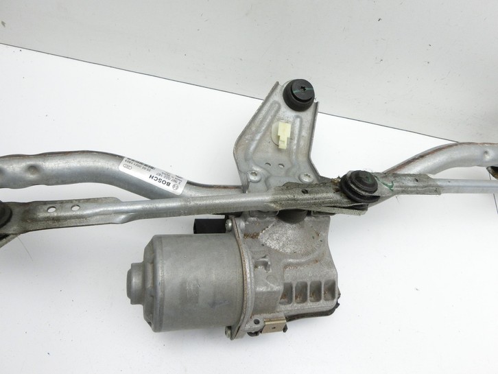 Skoda Octavia IV NX 20-24 Wischermotor mit Wischergestänge Vorne Skoda Octavia IV NX 20-24 26.04.2021 5E4955023... Bild 2