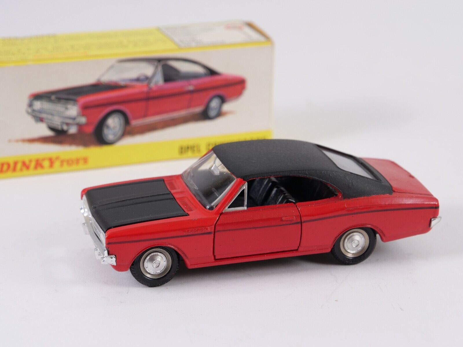 Dinky Toys GB No. 171 Hudson Sedan Commodore Never Played In Dinky Toys GB No. 171 Hudson Sedan Commodore Never Played In