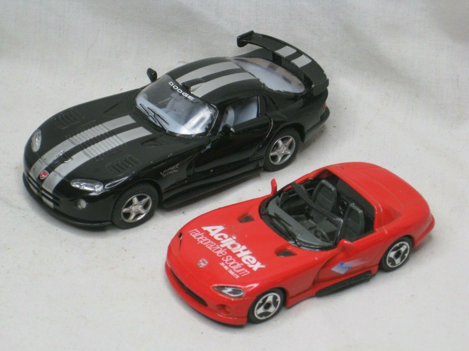 Kinsmart KT 5039 1 /36 Viper GTSR & 1/43 Durago Italy Dodge
