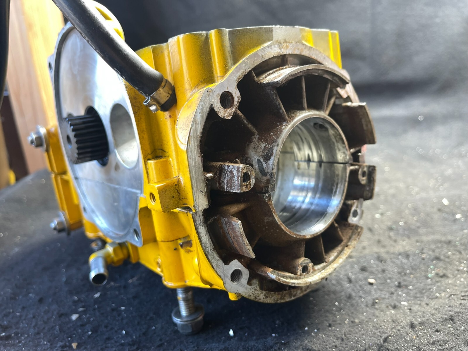 1990 SEADOO SP CRANK CASE 587 YELLOW 1991 1989 XP GTS | eBay 1990 SEADOO SP CRANK CASE 587 YELLOW 1991 1989 XP GTS | eBay