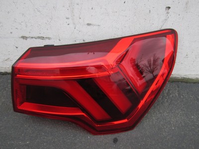 dp40186 Audi Q3 2019 2020 2021 2022 RH quarter tail light OEM