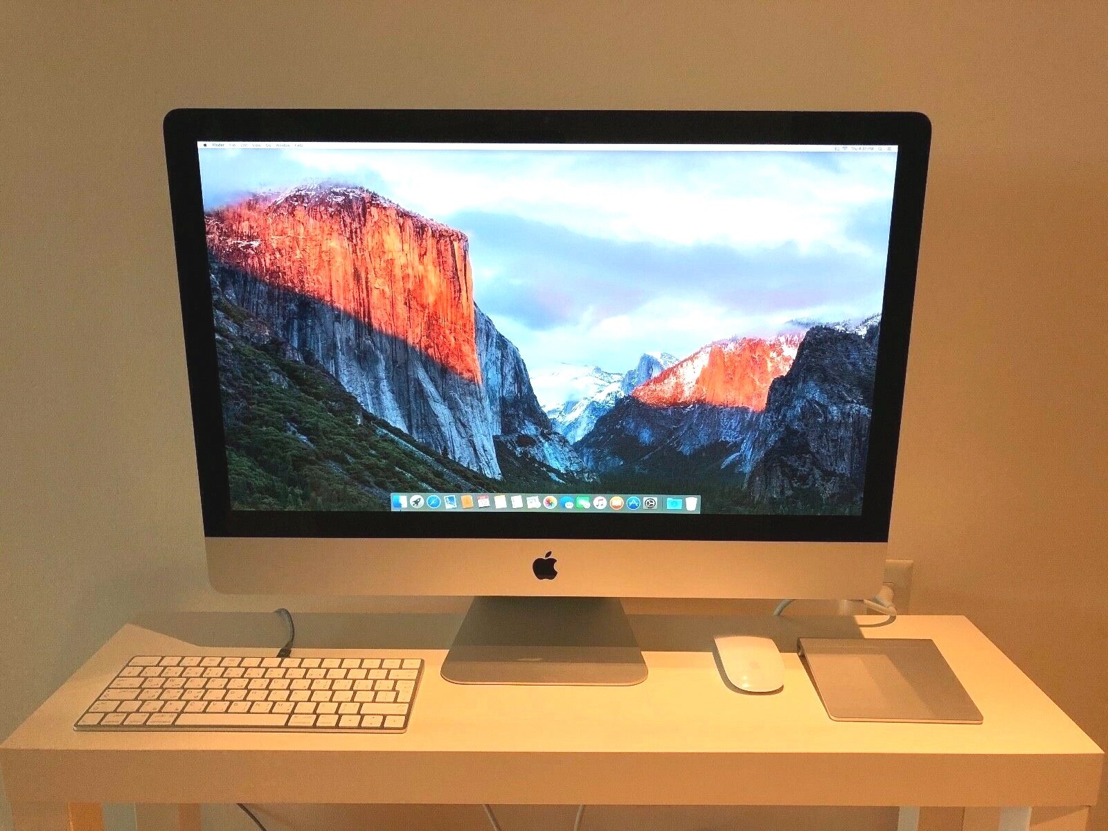 中古 APPLE iMac Mid 2010 27 inch Core i7 2.93G / 8GB / 2TB A1312