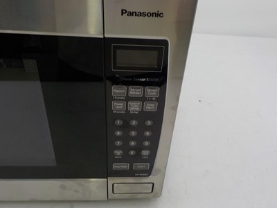 Panasonic NN-SN966S - Stainless Steel Microwave Oven, 2.2 Cu. Ft, 1250W