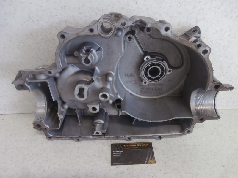 2002 Bombardier Quest 650 4x4 Xt Genuine Engine Motor Crankcase Oil