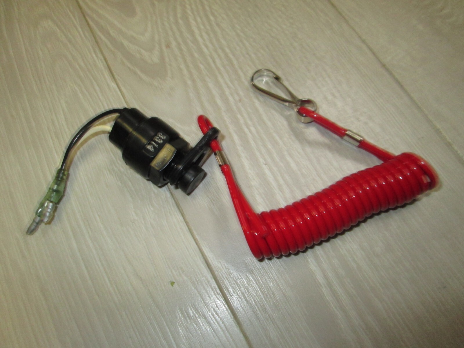 NEW YAMAHA OEM ENGINE EMERGENCY SAFETY STOP TETHER SWITCH