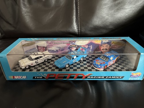 Mattel Hot Wheels Collectibles NASCAR -The Petty Racing