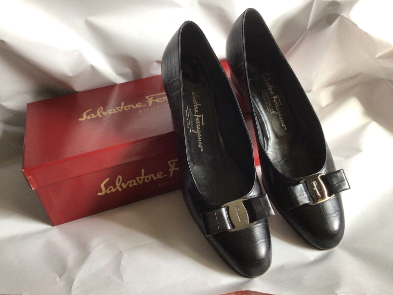 Salvatore Ferragamo Boutique Vara, Nero Calf Croc Prt. Black Salvatore Ferragamo Boutique Vara, Nero Calf Croc Prt. Black