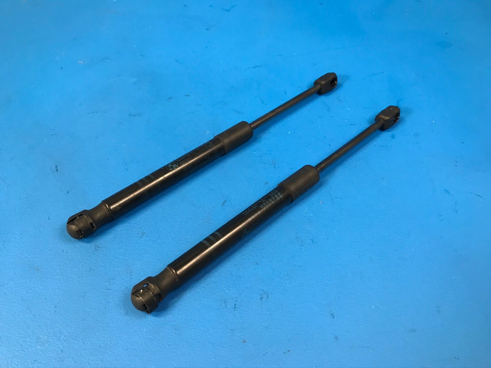 BMW F10 520 D Shock Absorber Dust Cover And Bump Stops - 200 Hp