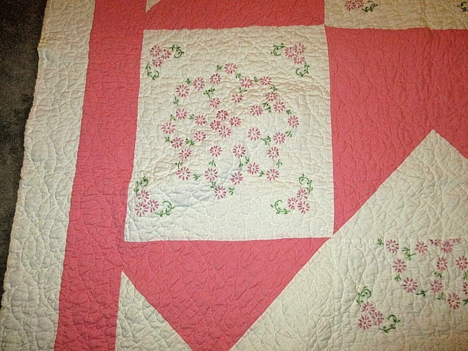 Hand Sewn Embroidery Machine Quilted Bed Spread Coverlet Twin