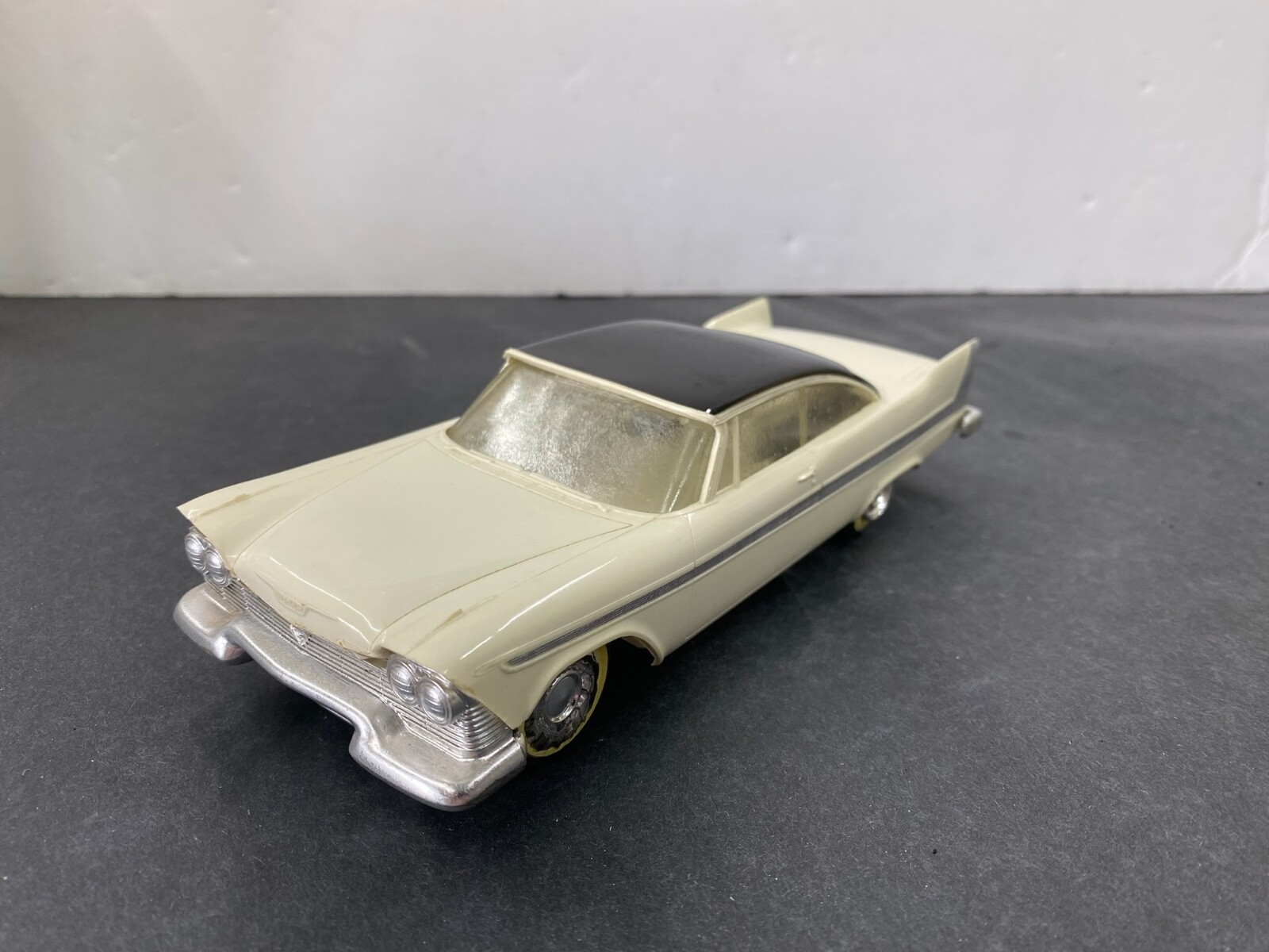 1958 PLYMOUTH FURY ゴールド マックツールコラボ 1958 PLYMOUTH FURY ゴールド マックツールコラボ