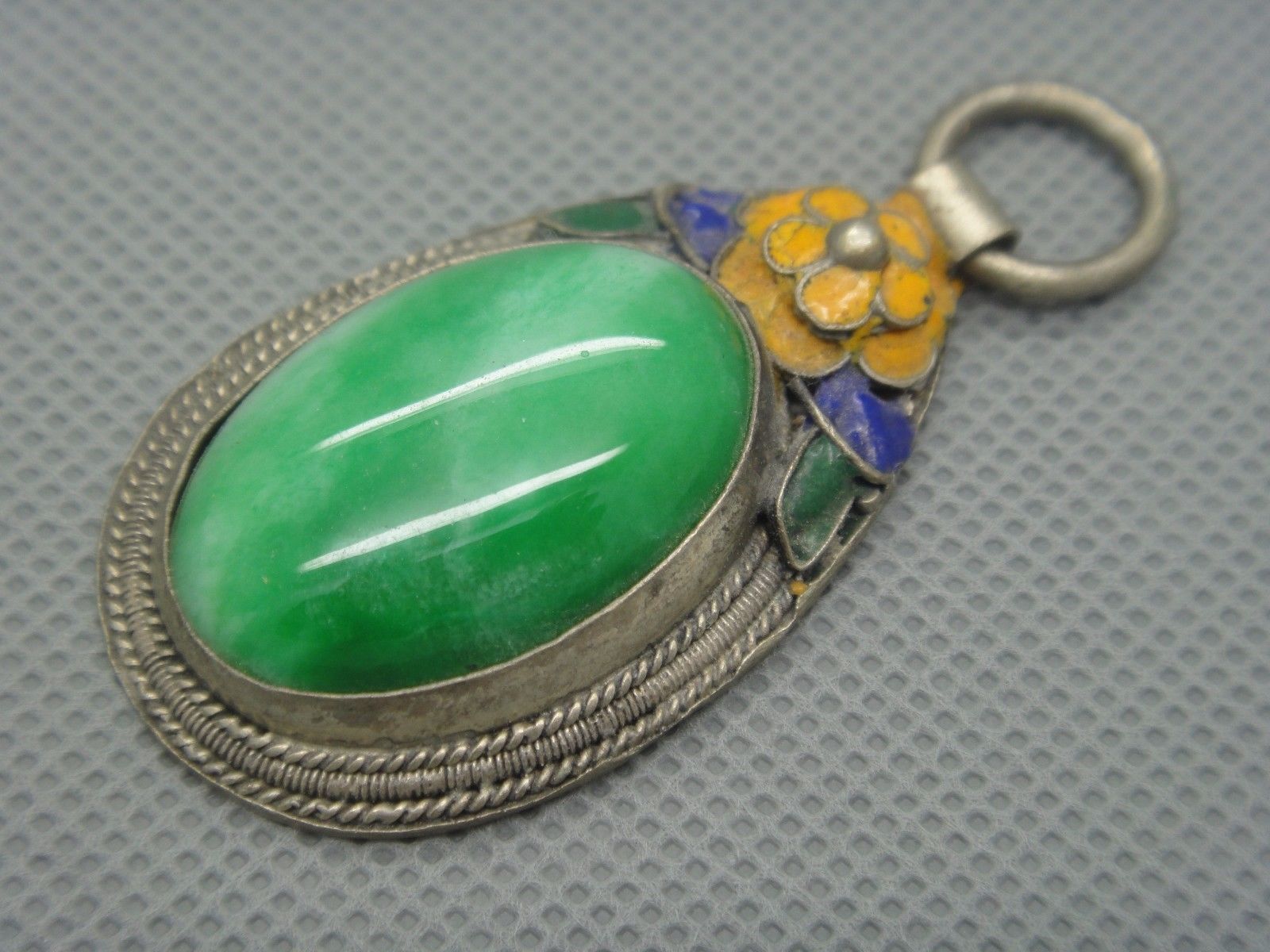 Collectibles Old Decorated Handwork tibet Silver Inlay Jade cloisonne Pendant