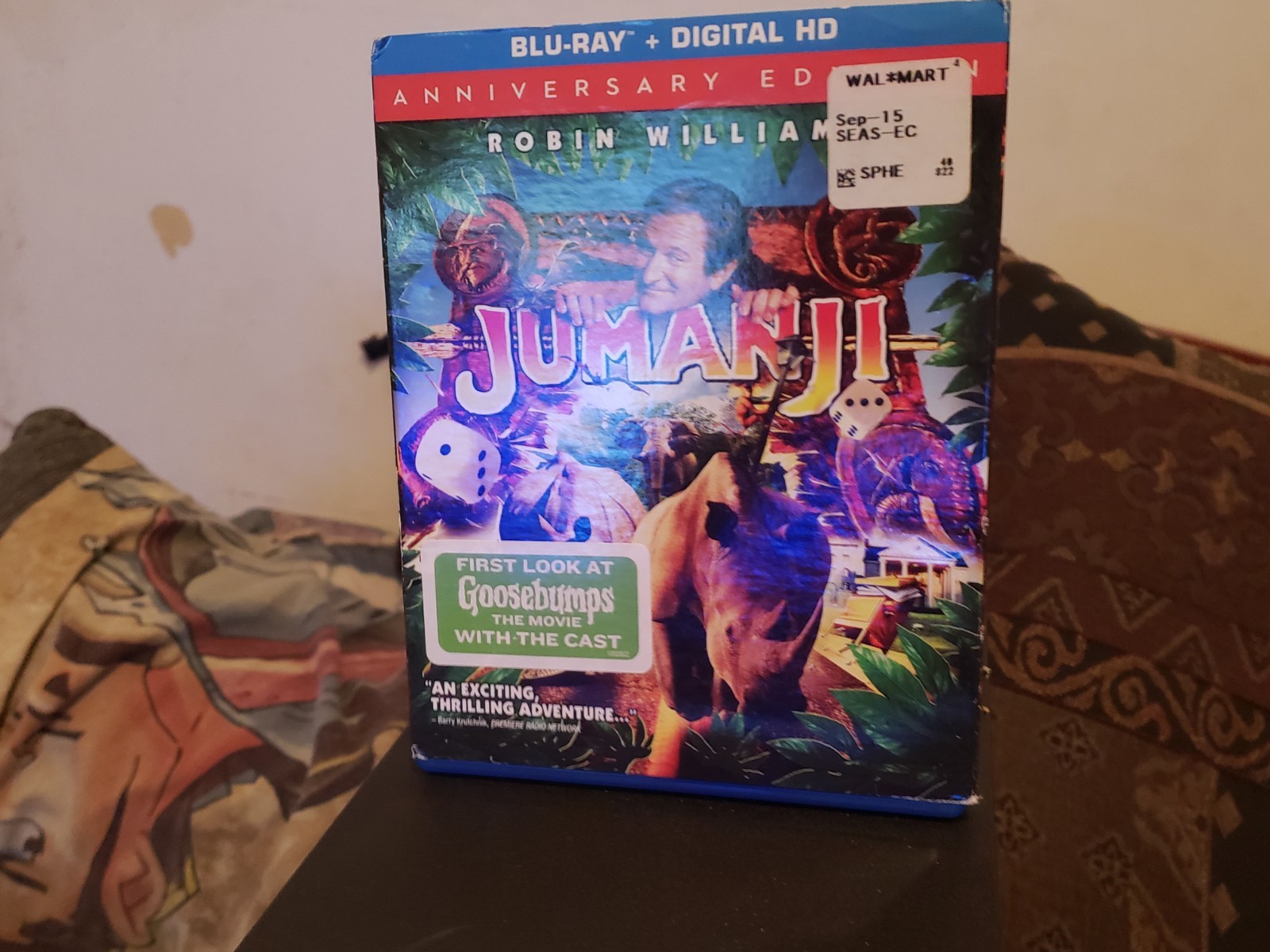 Samsung HT-J4100 5.1-Channel Blu-ray Home Theater System 1000w