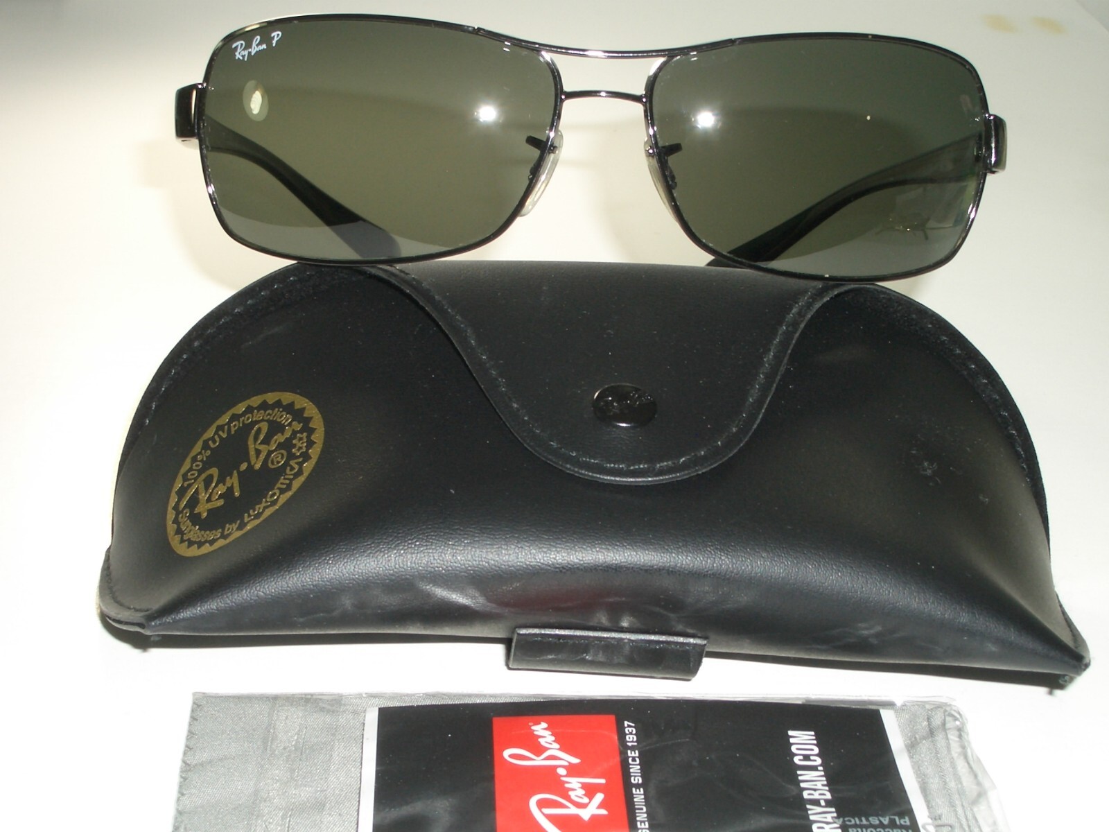 RAY-BAN RB3379 004/58 3P 64-15 130 GUNMETAL/BLACK POLARIZED RAY-BAN RB3379 004/58 3P 64-15 130 GUNMETAL/BLACK POLARIZED
