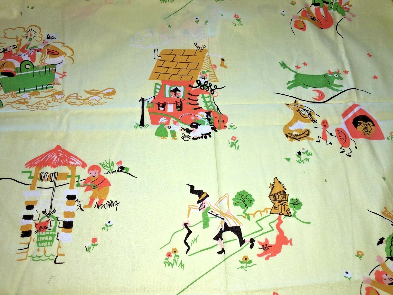 Vtg Nursery Rhyme Fabric 1 Yd + 34