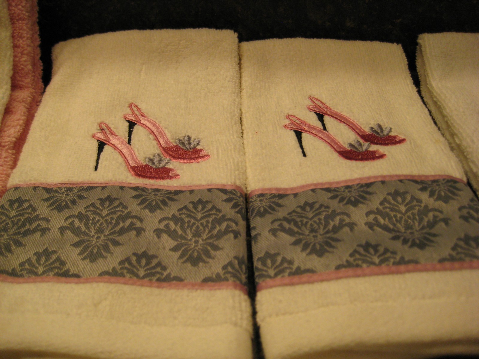 3 Hand Towels w/Dress Design~3 pink~4 Finger Tip Towels w/ High Heels & Picture