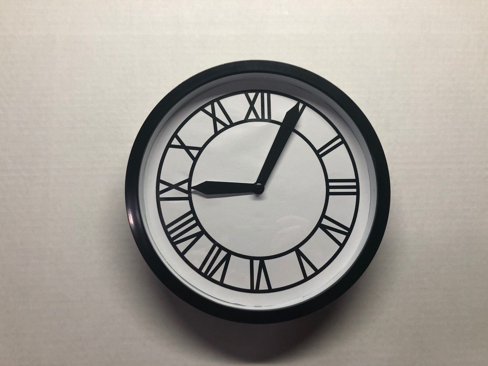 バックトゥザ・フューチャー　WALL CROCK Back to the Future Wall Clock | Unique Timepiece for Fans