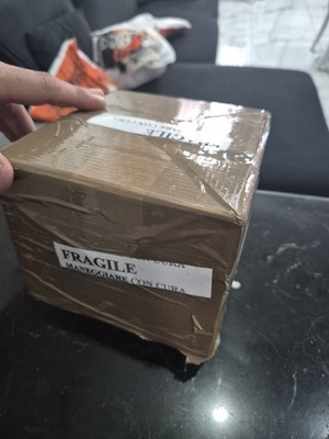 Foto dell'oggetto di un acquirente verificato