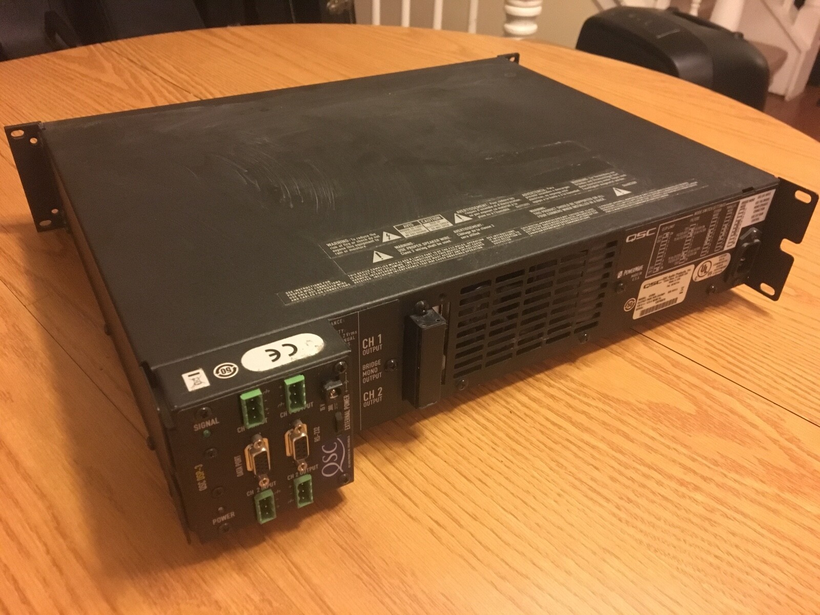 QSC CX302Commercial Power Amplifier